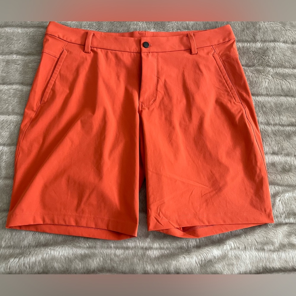 NWOT Men’s Lululemon shorts never worn